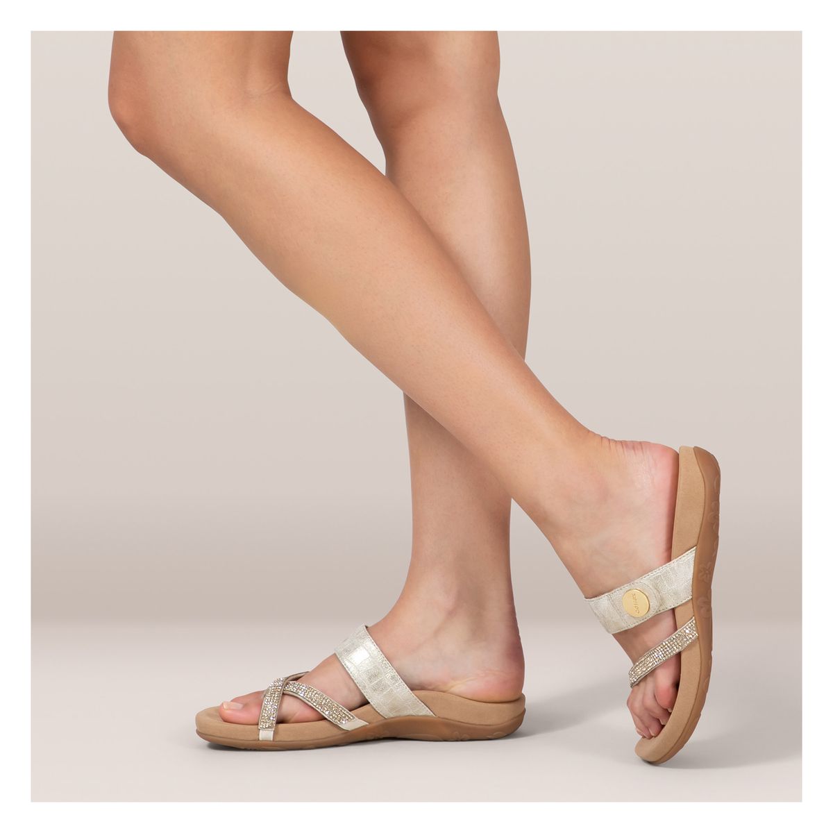 Aetrex Izzy Women's Adjustable Slide Sandal in Gold Sparkle
