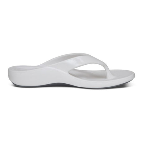 White Aetrex Maui sandal featuring cushioned UltraSky EVA footbed, arch support, soft toe post, and water-friendly dual-density outsole.