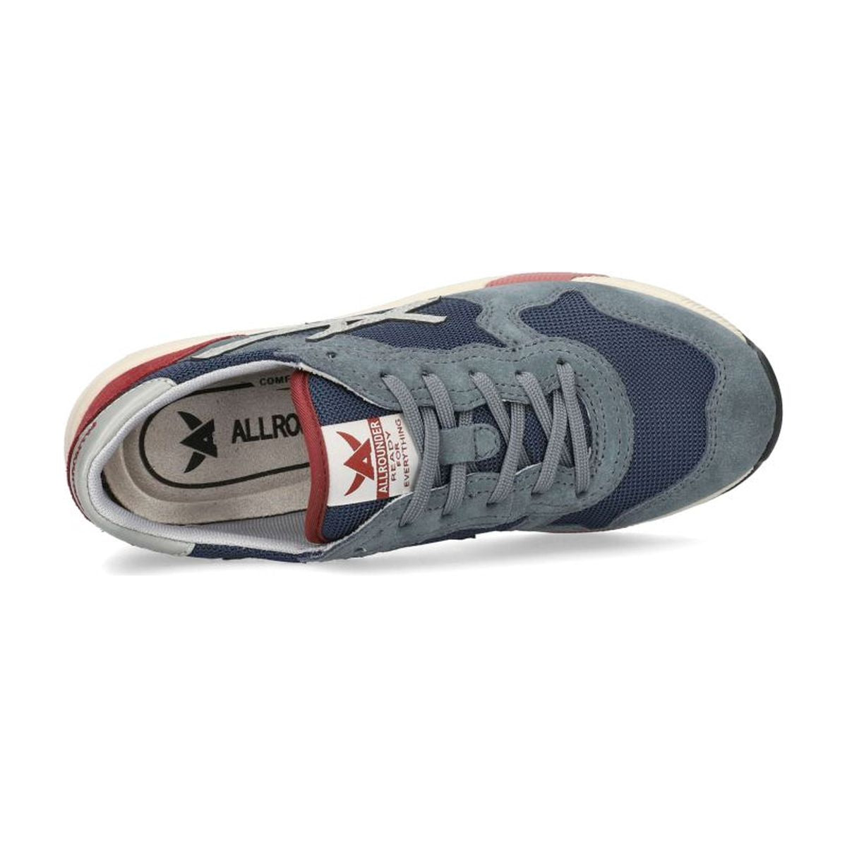 Vitesse Lace Up Sneaker