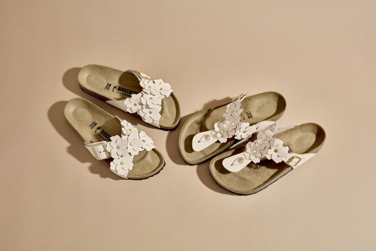 Gizeh flower Toe Thong in Light Rose Leather