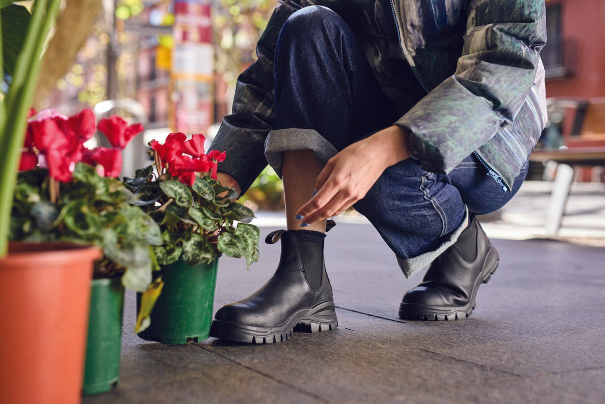 2240 - Lug Series Unisex Boot