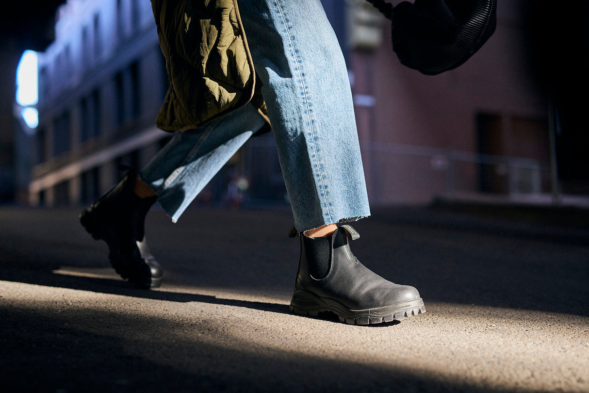 2240 - Lug Series Unisex Boot