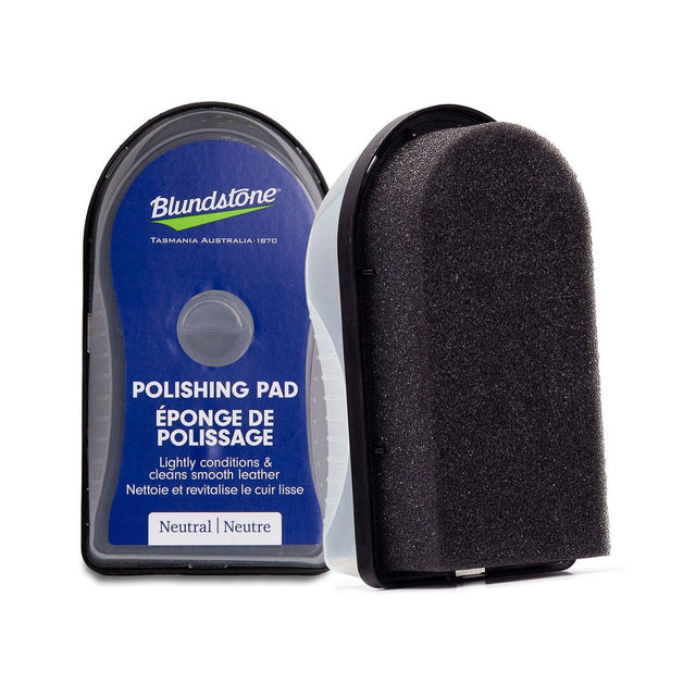 Blundstone Polishing Pad for leather boots, compact and portable, designed to clean, condition, and protect footwear while helping prevent the leather from drying out. Style #BCLEAR PC