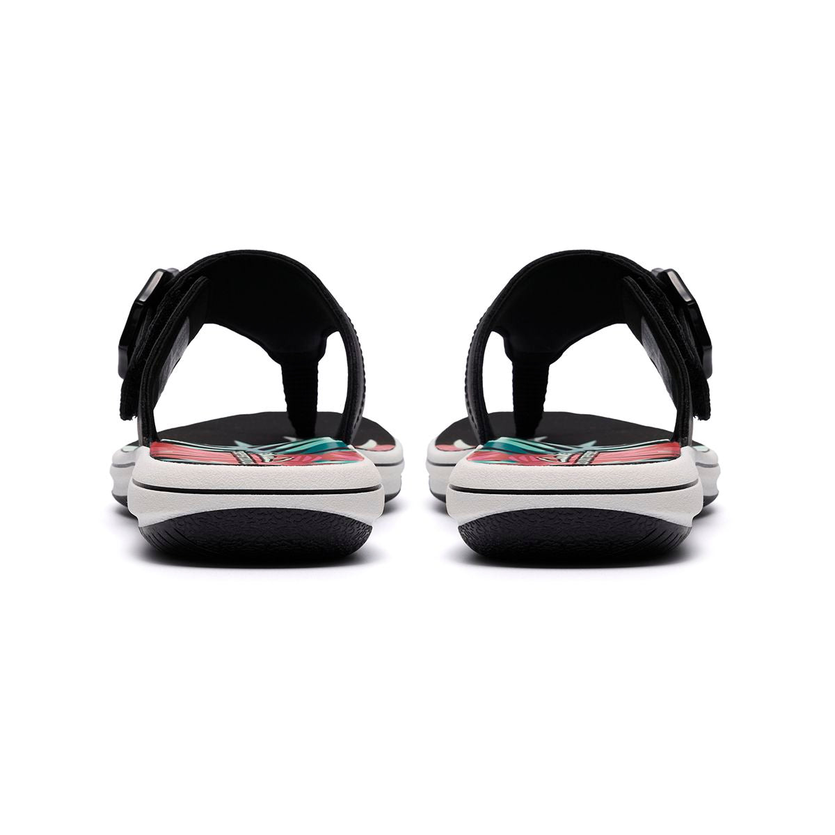 Clarks Breeze Cove Women's Thong Sandals in Black