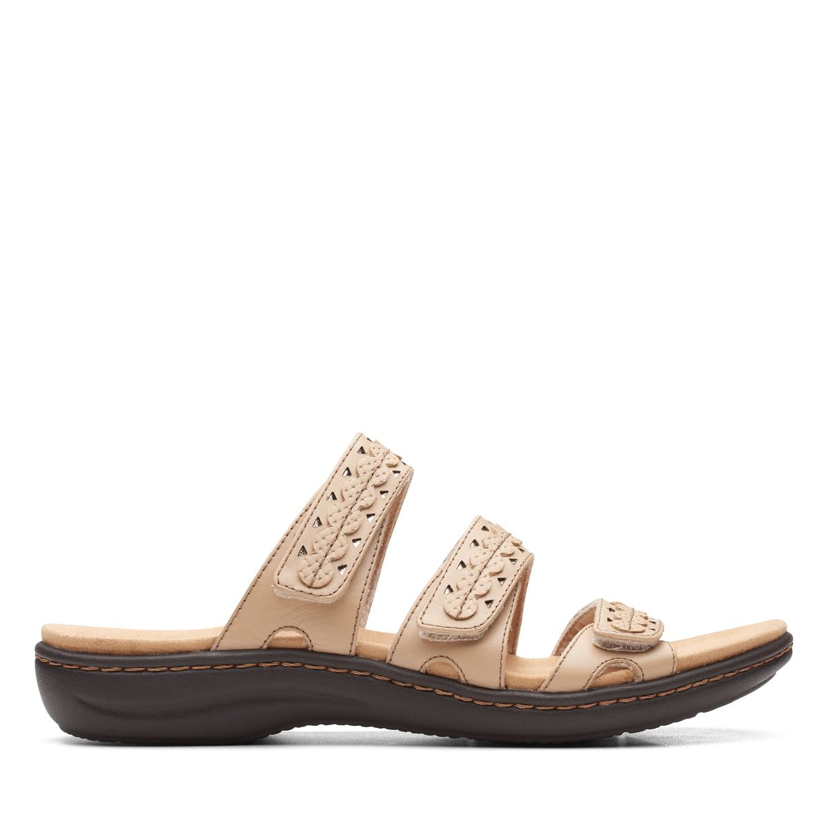 Clarks Laurieann Cove Women's Casual Sandals in Sand