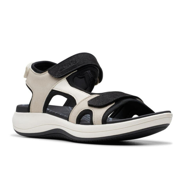 Clarks Mira Bay Casual Athletiic sandal with Adjustable Straps for all day . Style #26177286walking.