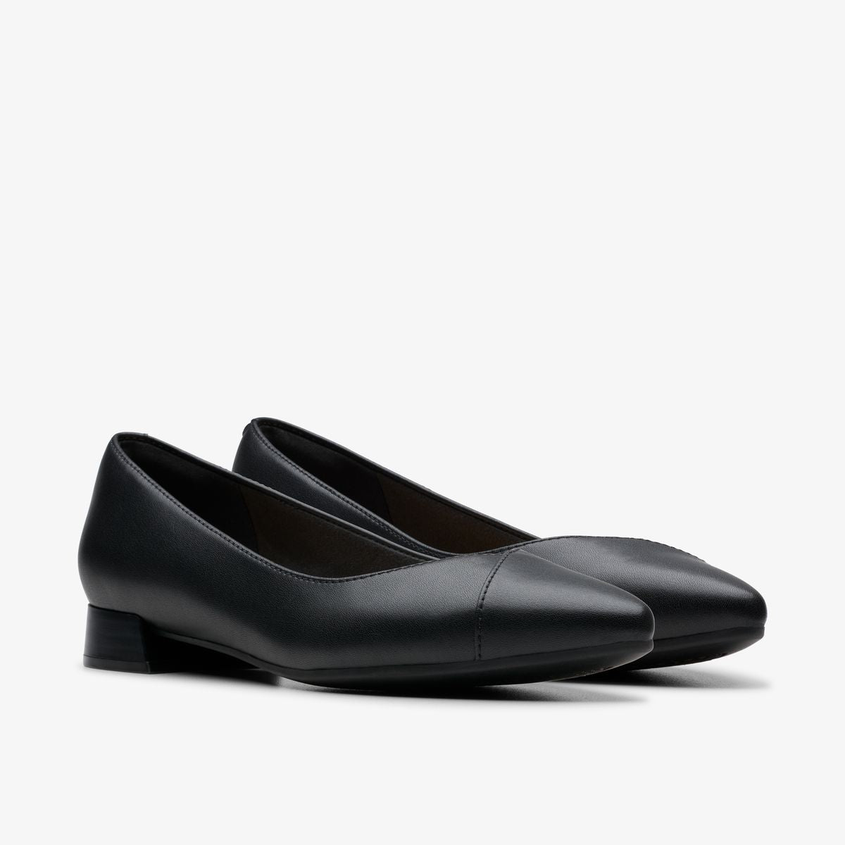 Clarks Natalyn Wish Plum Women's Leather Ballerina Flats in Black