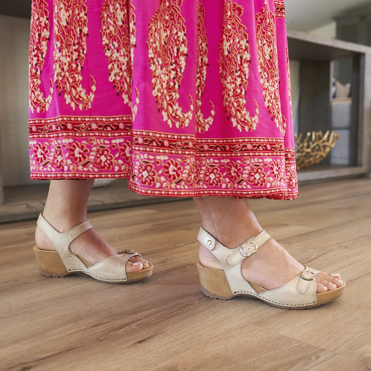 Dansko Tircia Women's Sandals in Linen