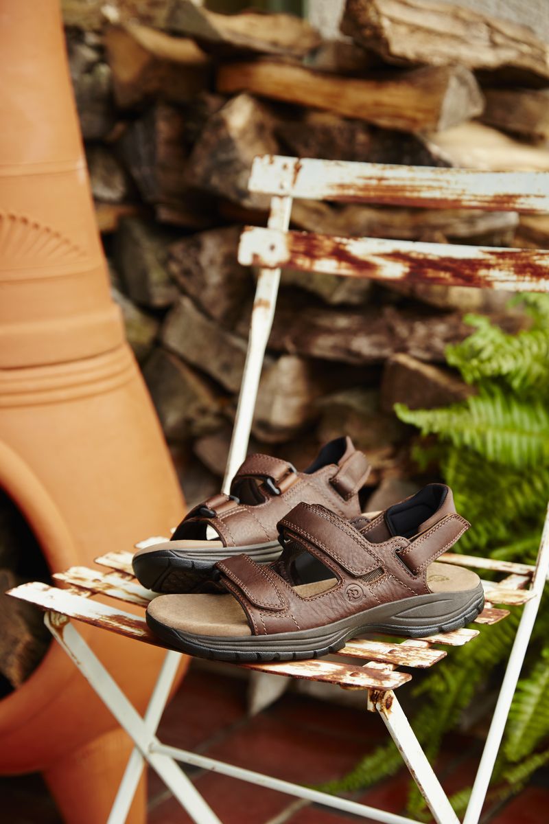 St. Johnsbury Removable Backstrap Sandal