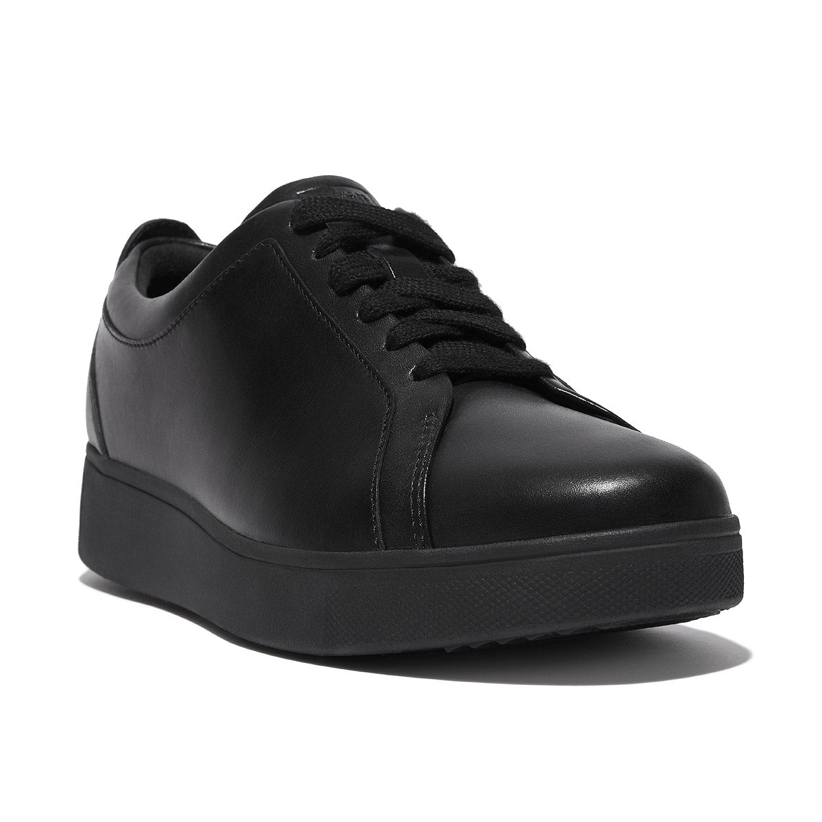 Fitflop Rally Lace Up Sneaker in al Black, perfect for long work days.
