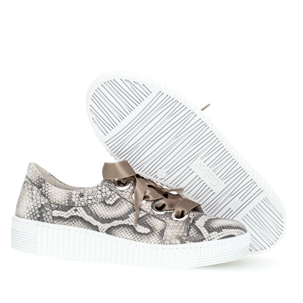 43.330.30 Laced Snake Print Sneakers