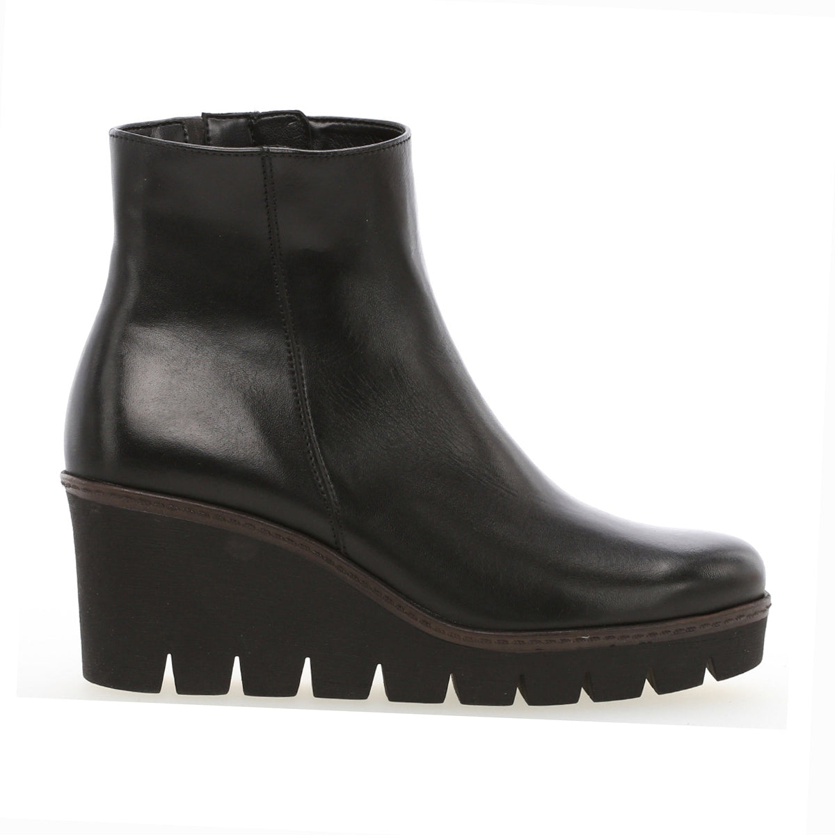 54.780 Wedge Boot