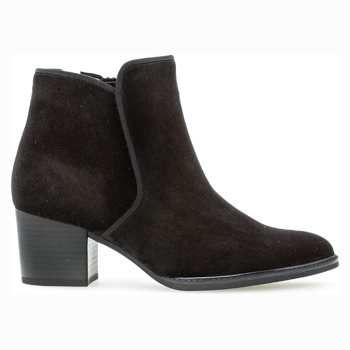 92.890 Block Heel Bootie