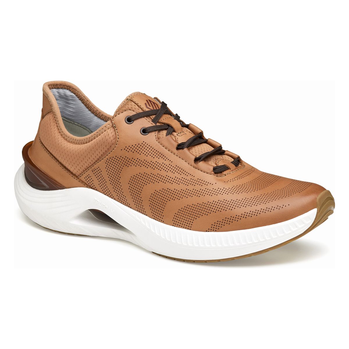 Johnston & Murphy RX-1 Luxe Men's Sneaker in Tan. Johnston & Murphy RX-1 Luxe sneaker tan, men's premium leather sneaker, tan lifestyle sneaker Canada, RX-1 Johnston & Murphy men's shoe, comfortable shoe, leather sneaker, breathable leather sneaker. Style 25-9332