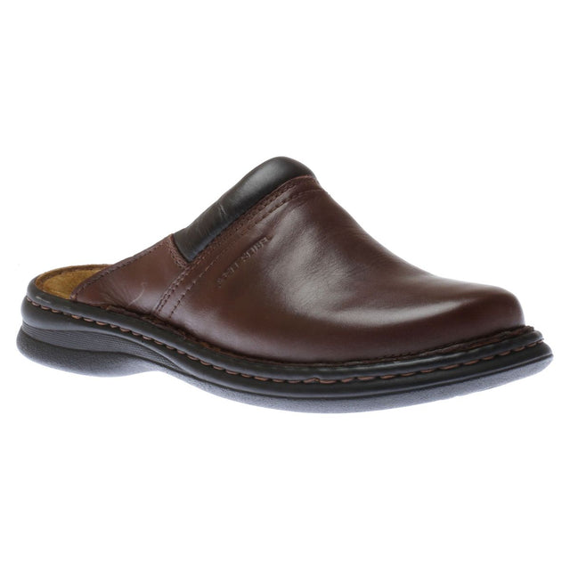 Men’s casual lace-up shoe in rich brandy brown leather with a rounded toe, padded collar, and durable rubber sole. Designed for arch support and everyday pain relief. Style #10663-7300