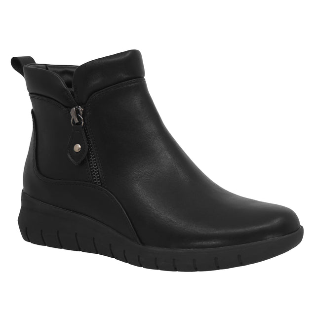 Lady Comfort Jane-01WP Women’s Black Waterproof Wedge Boots with plush faux fur lining, full-length inside zipper, decorative outside zipper, and rubber outsole.