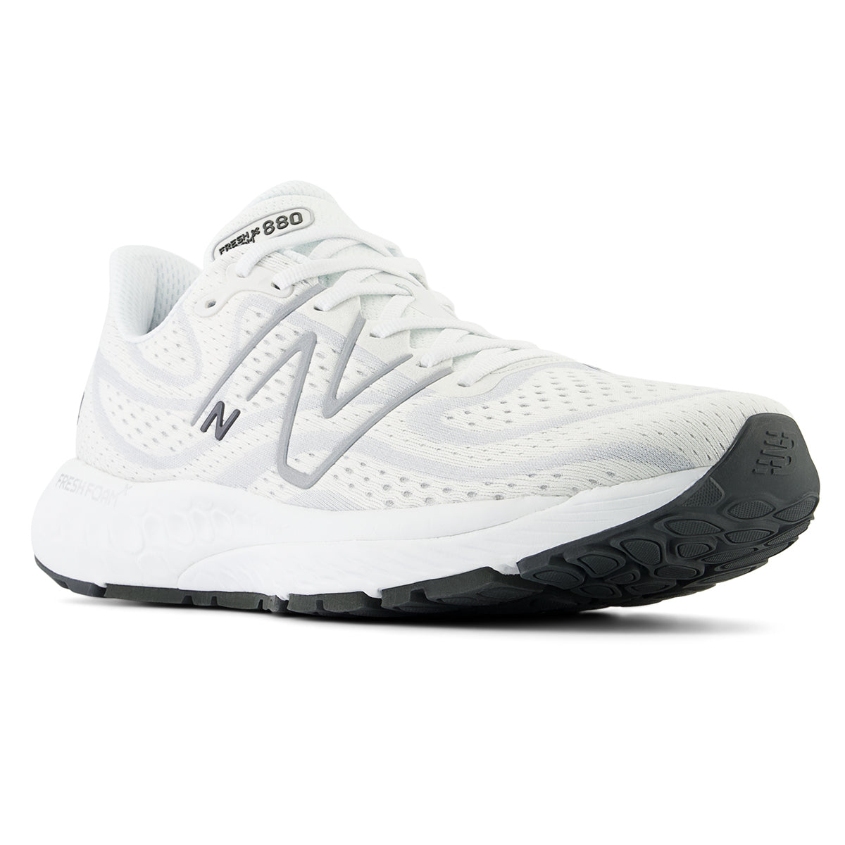 New Balance Men's Fresh Foam X 880W13 in White/Silver, Comfortable running shoe with breathable textile upper, Style #M880W13