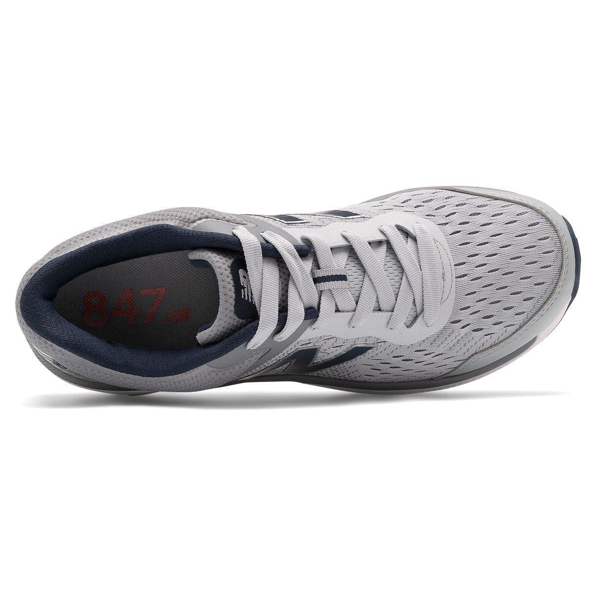 MW847LG4 Walking Sneakers