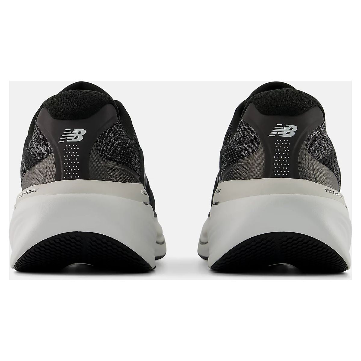 New Balance Women's Fresh Foam X 860v15 in Black White