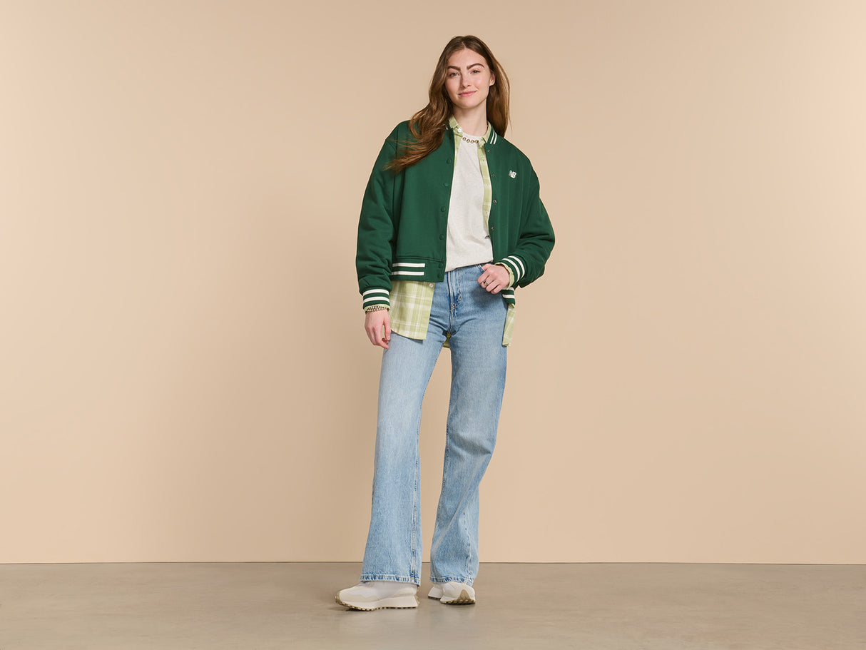 New Balance 327 Classic Retro Women's Runners in Linen with Olive