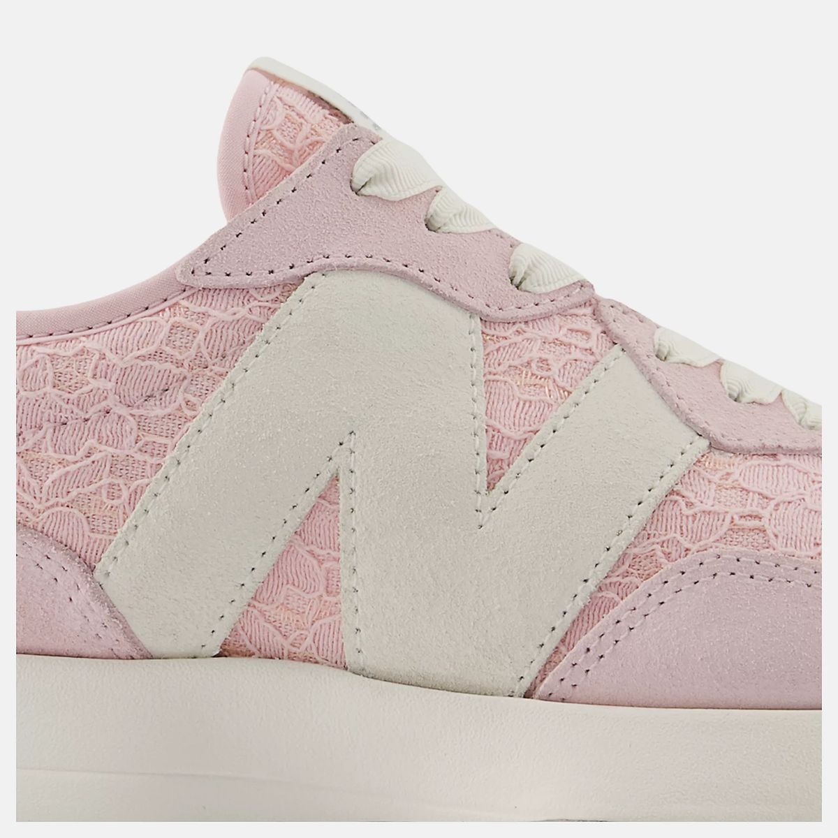 New Balance 327 Classic Retro Women's Runners in Rose Sugar with Sea Salt