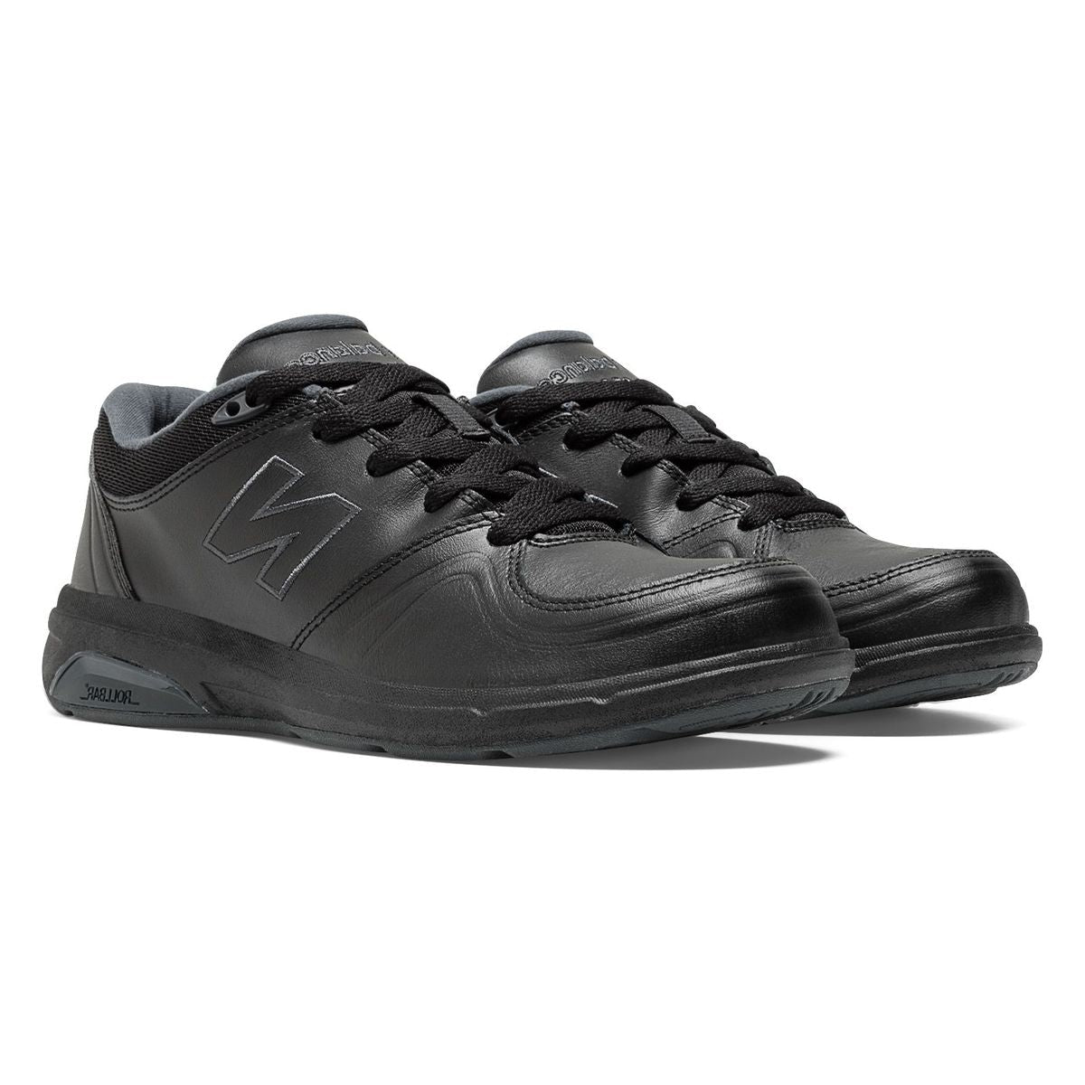 813 v1 Walking Shoe