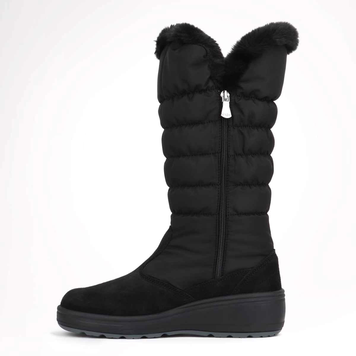 Sira Women's Boot W/Ice Grippers