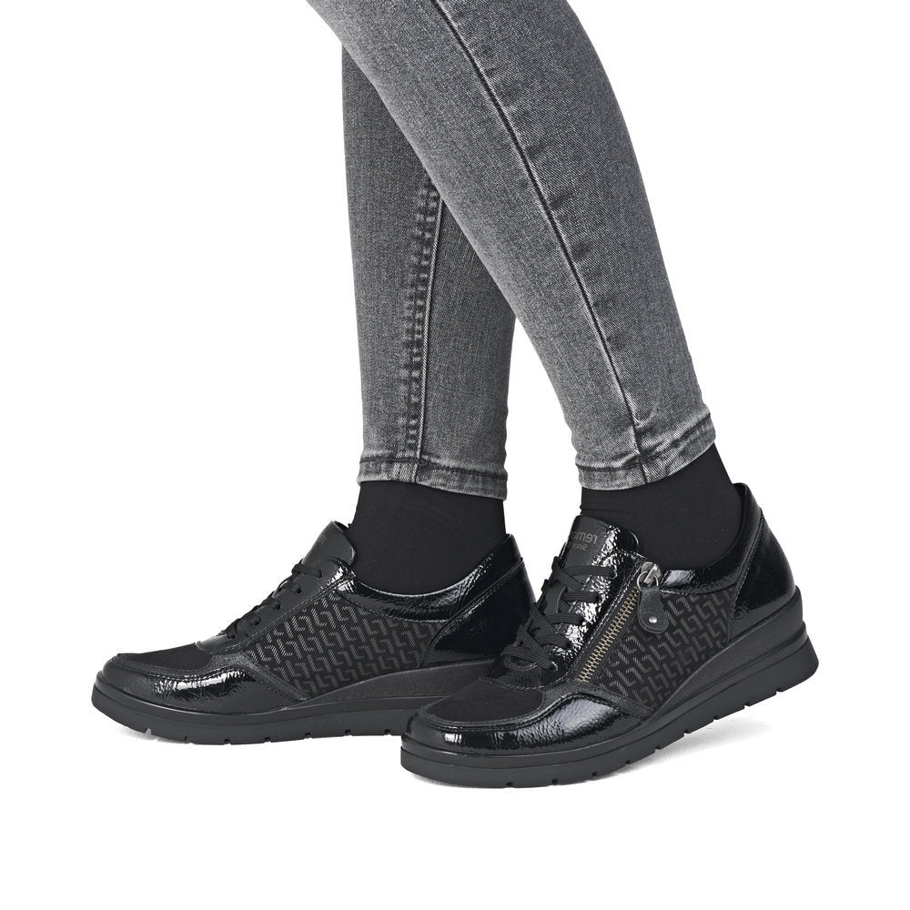 Remonte R0701 Women's Side Zip Sneakers in Black