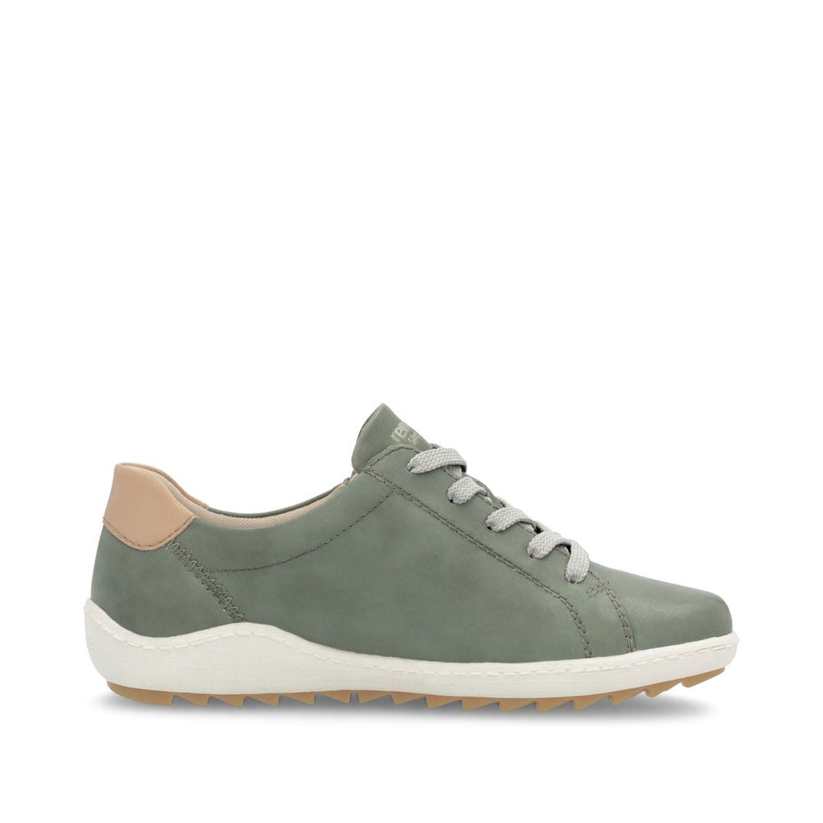 R1432 Lace Up Shoe