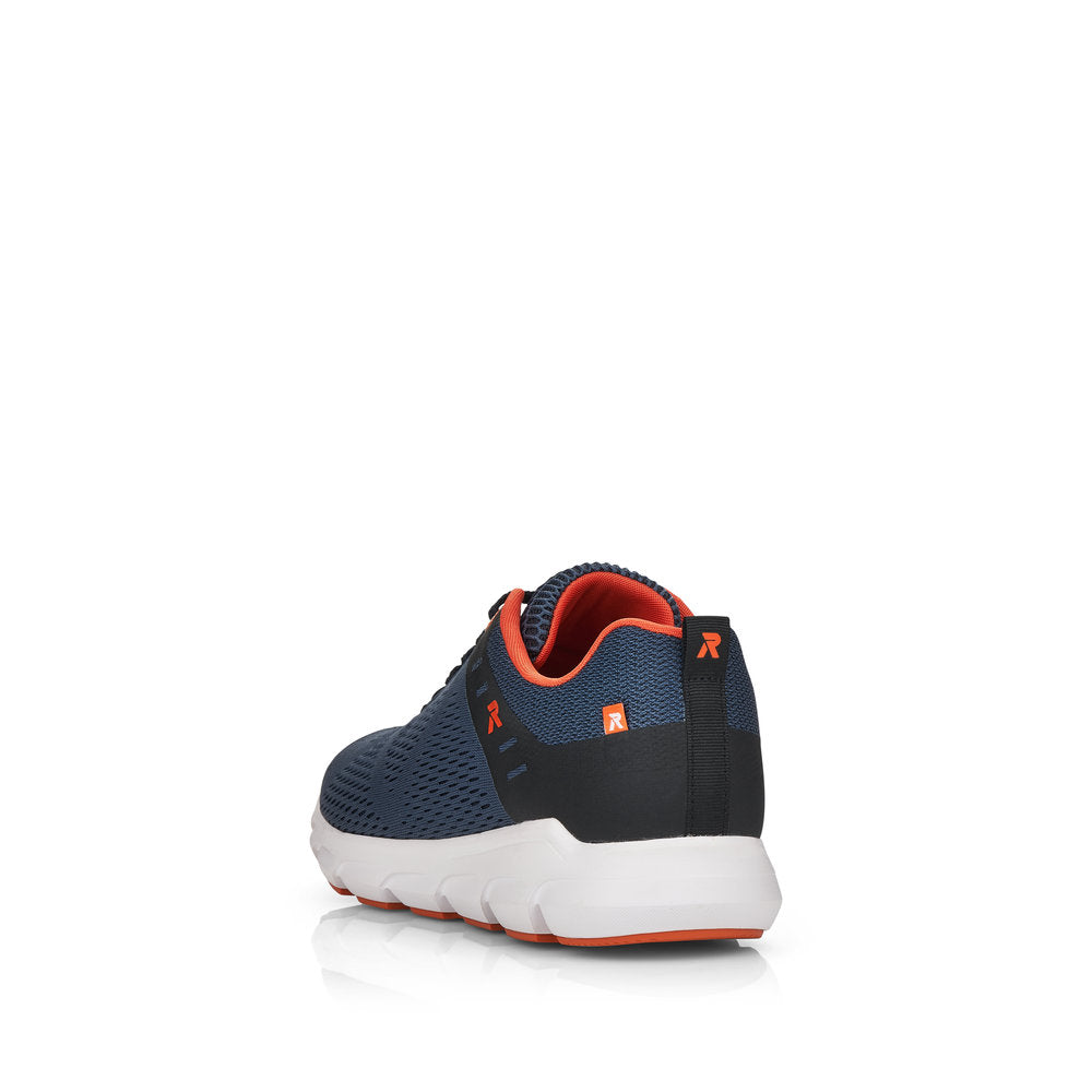 07806 Athletic Lace Sneaker