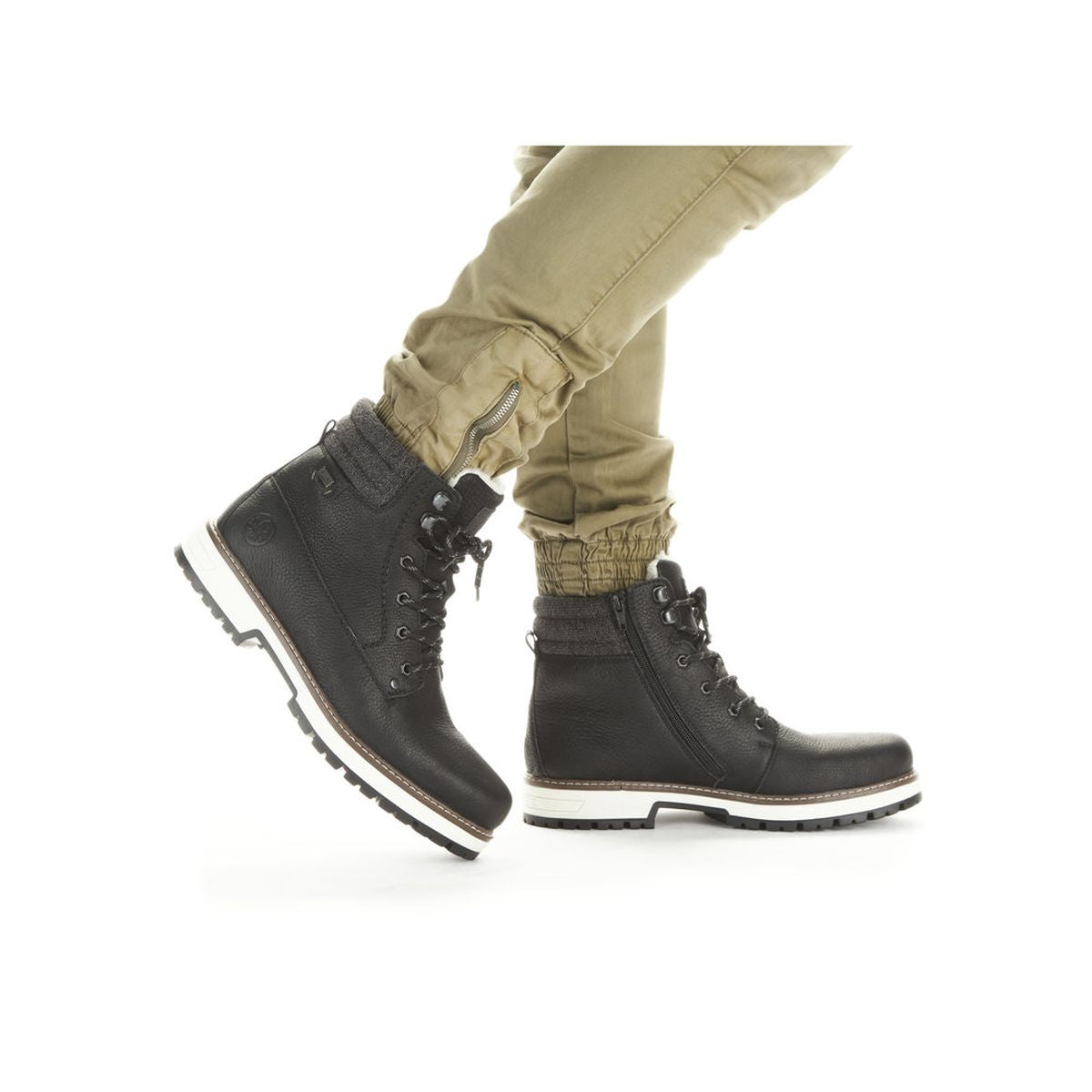 F8301 Men's Lace Up Boot