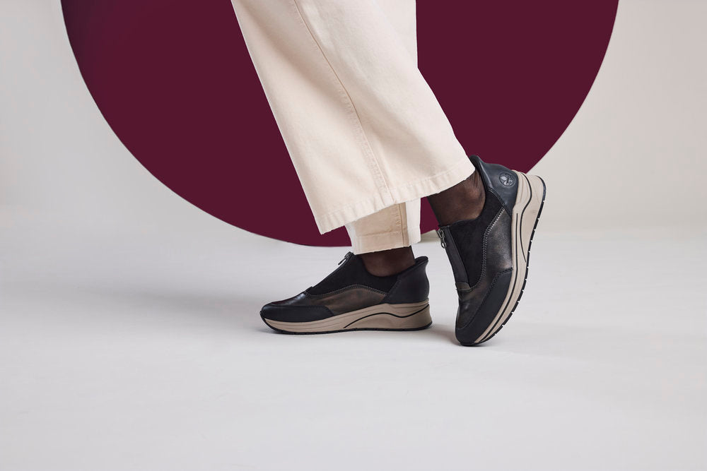 Rieker N9553 Ready to Go Sneakers in Black