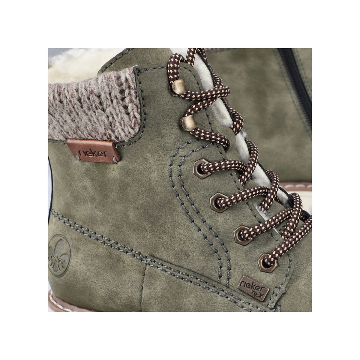 Y9118 Lace Up Boots