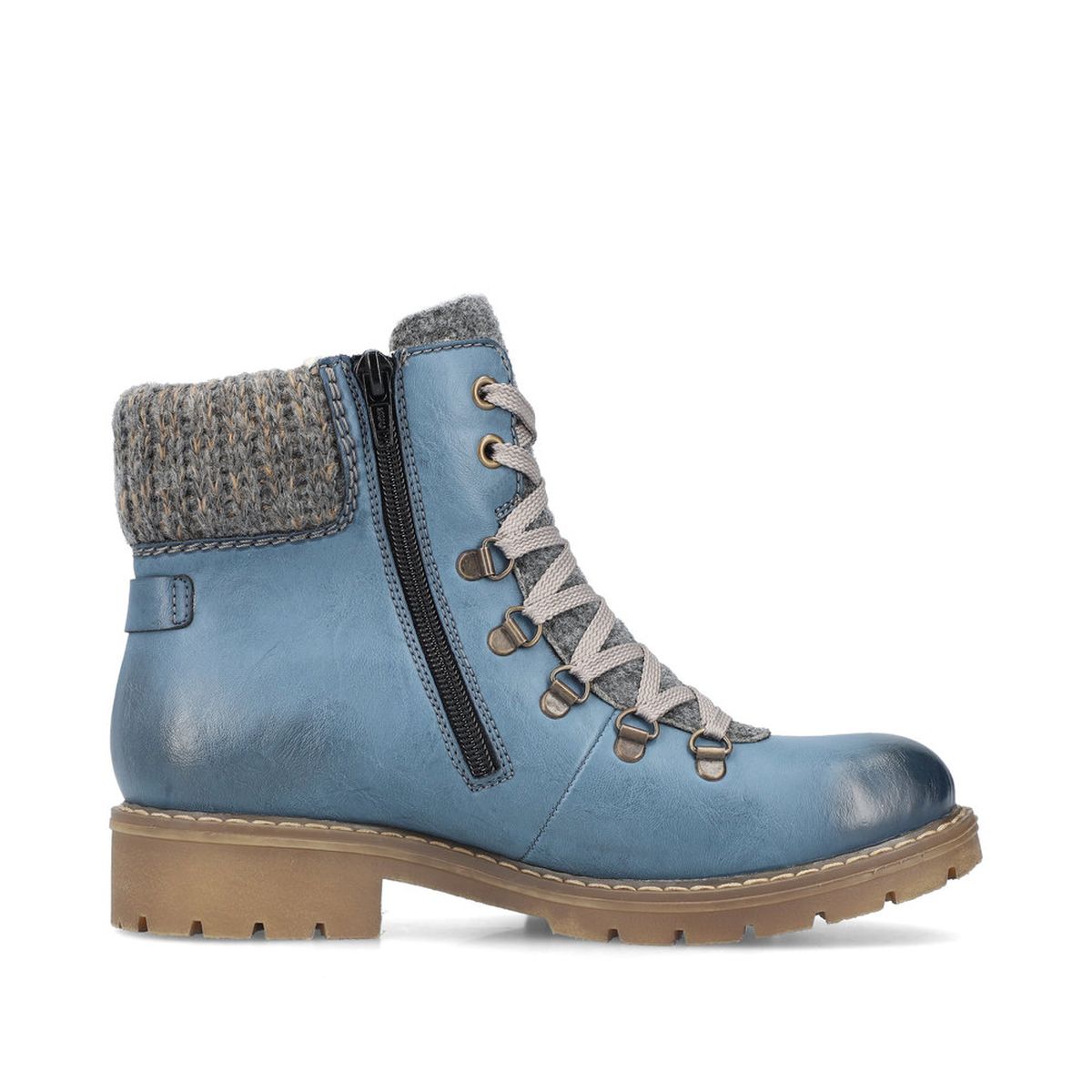 Y9131 Lace Up Boots
