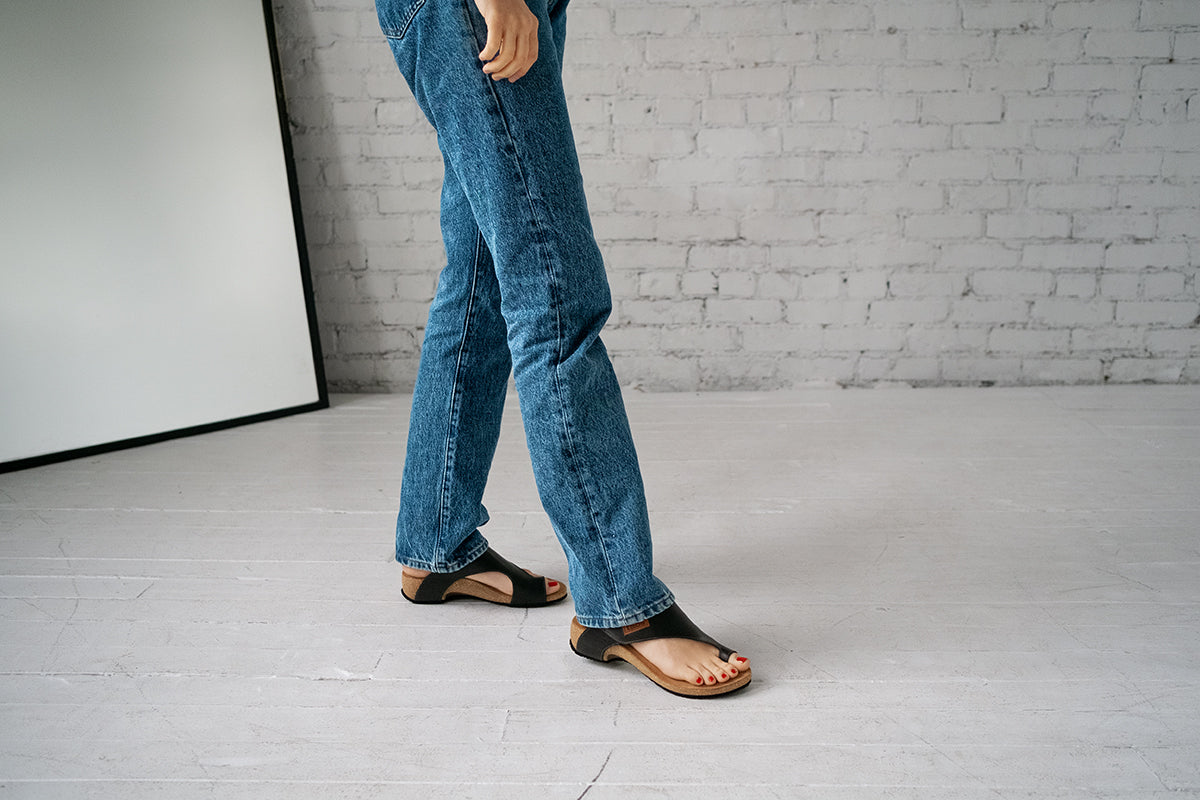 Loop Toe Post Sandal