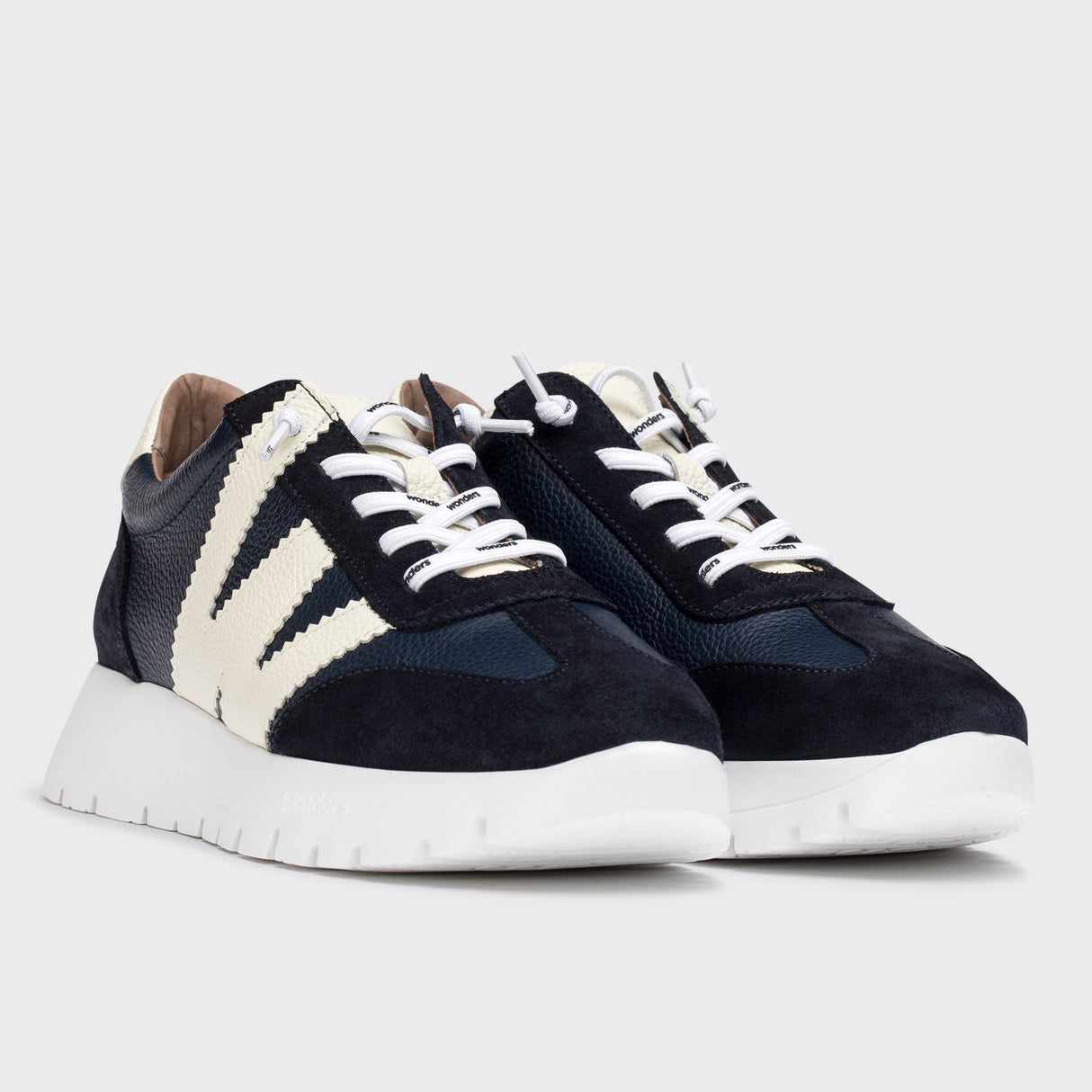 Wonders A-2476 Women's RACER Sneaker in Navy Blue