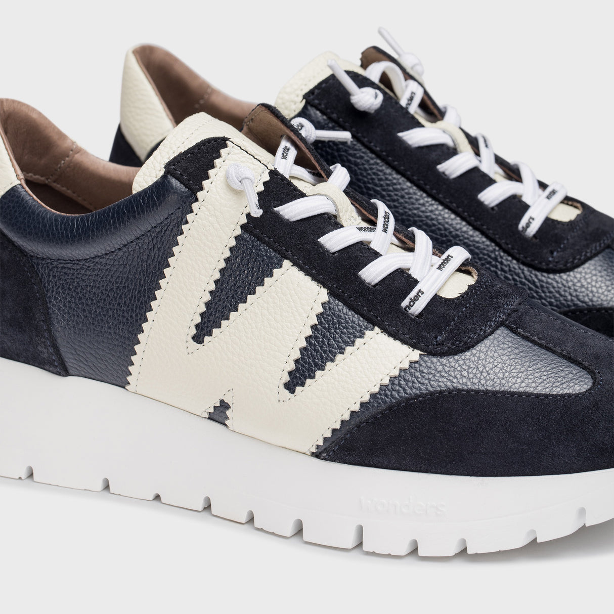 Wonders A-2476 Women's RACER Sneaker in Navy Blue
