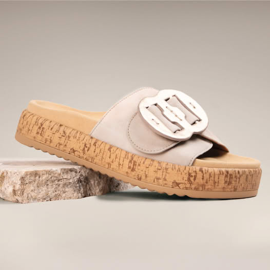 Gabor 760.12 Buckle Slide in Oak/Champagne