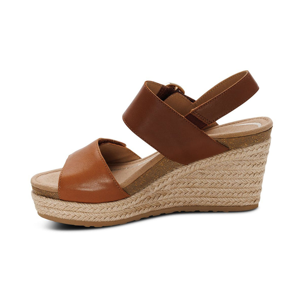 Aetrex Ashley Women's Arch Support Wedge in Coffee