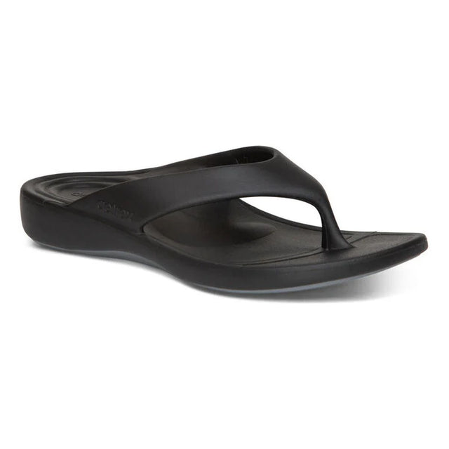 Aetrex Maui Men’s Orthotic Flip-Flop in Black, featuring a contoured footbed and durable strap. L3000M.