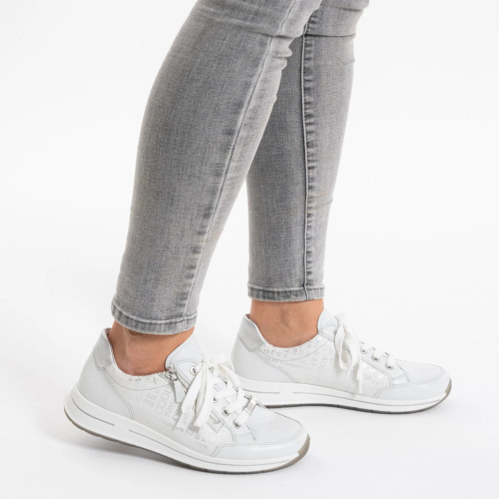 Oleanna Side Zip Sneaker