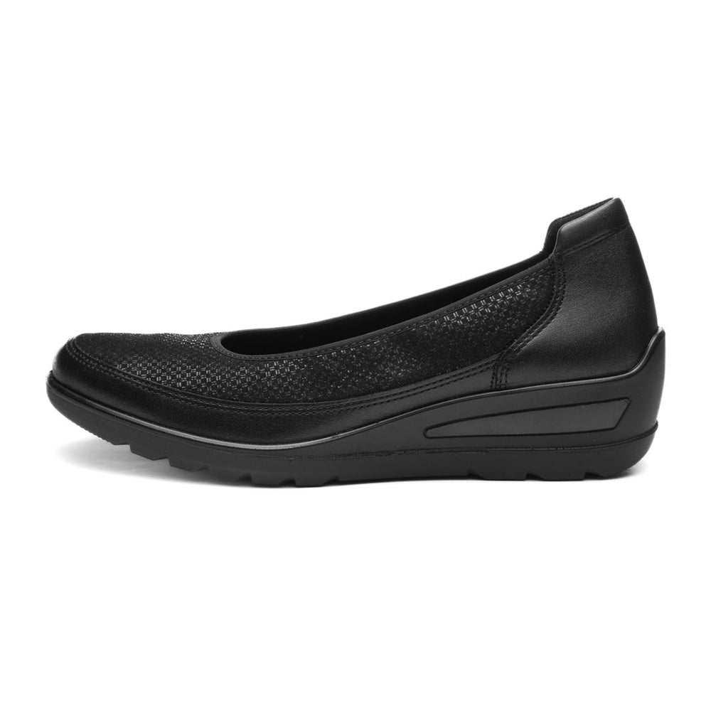 Ara Women's Zinnia Ballerina Slip On in Black