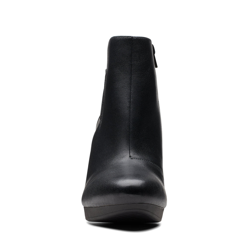 Clarks Ambyr Rise Women's Ankle Boot in Black