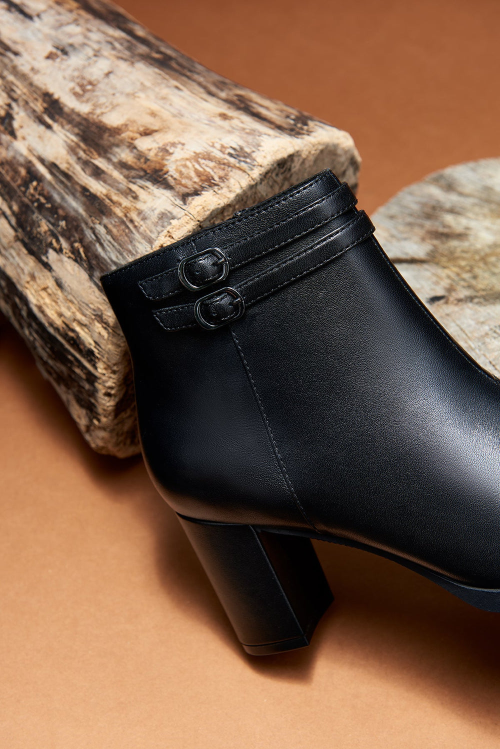 Clarks Bayla Light Women's Dress Boot in Black