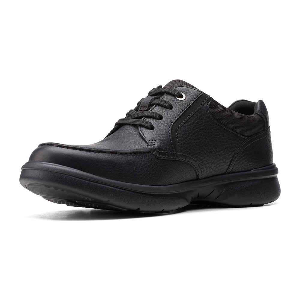 Clarks Men's Bradley Vibe Lace Up in Black