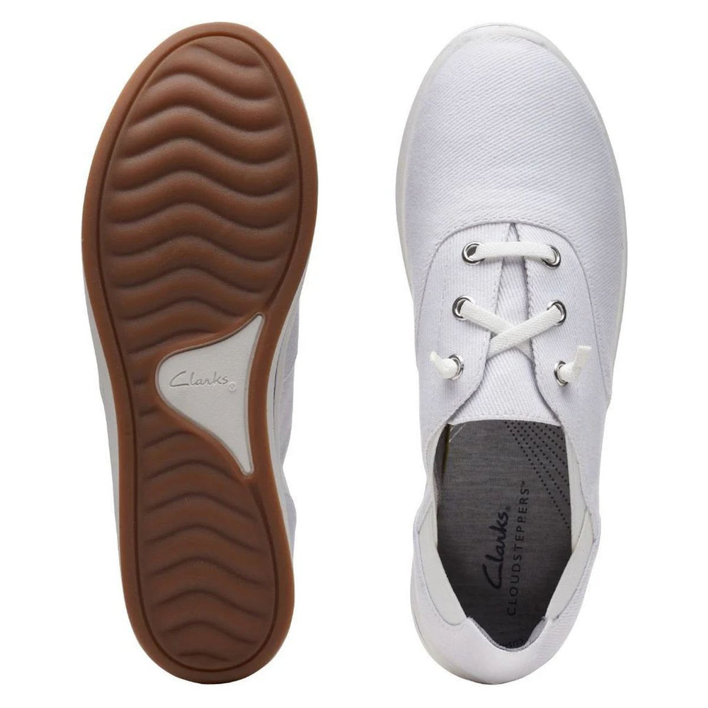 Clarks Breeze Ave Women's Walking Shoe - White