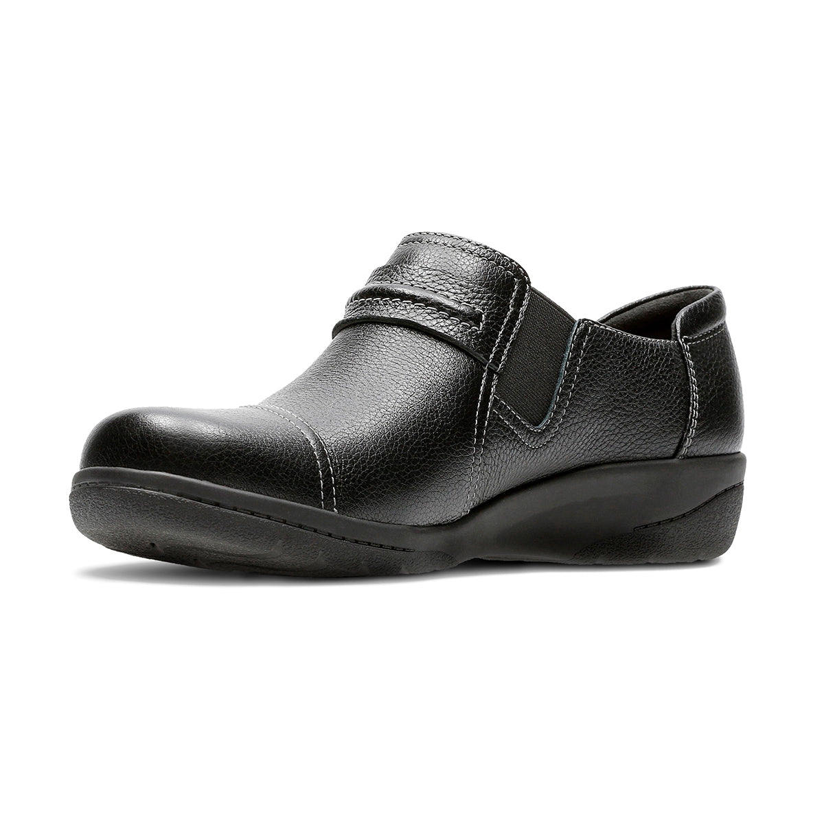 Clarks Cheyn Madi Women's Slip Ons in Black
