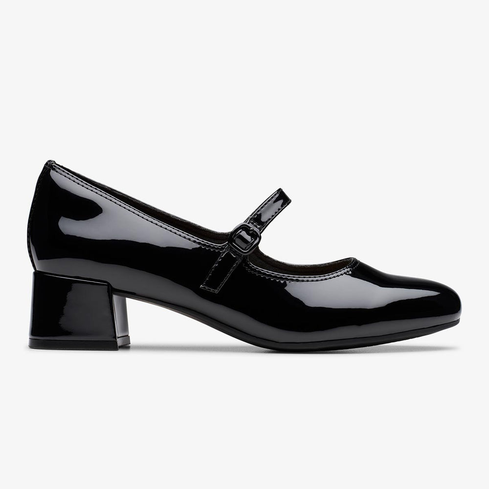Clarks Women's Iridessa Rae in Black Patent