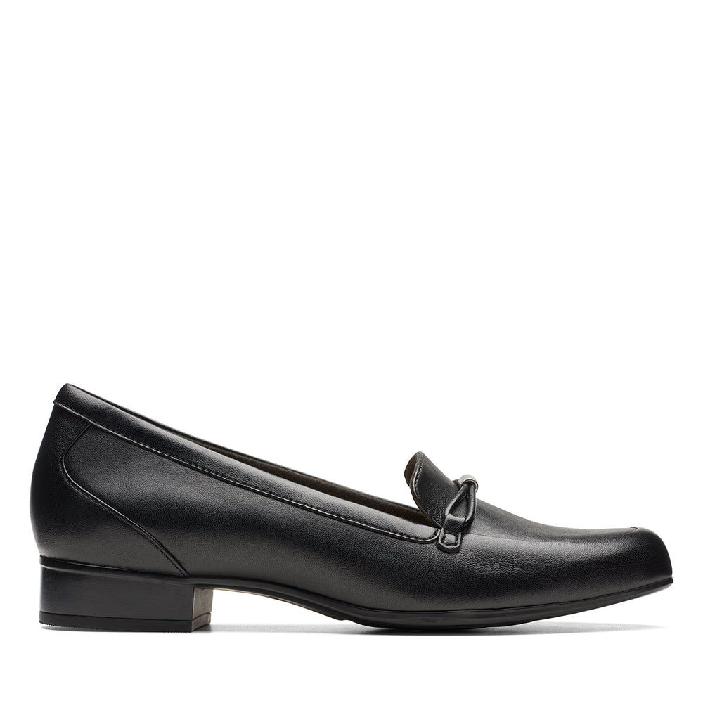 Clarks Juliet Shine Women's Loafers in Black