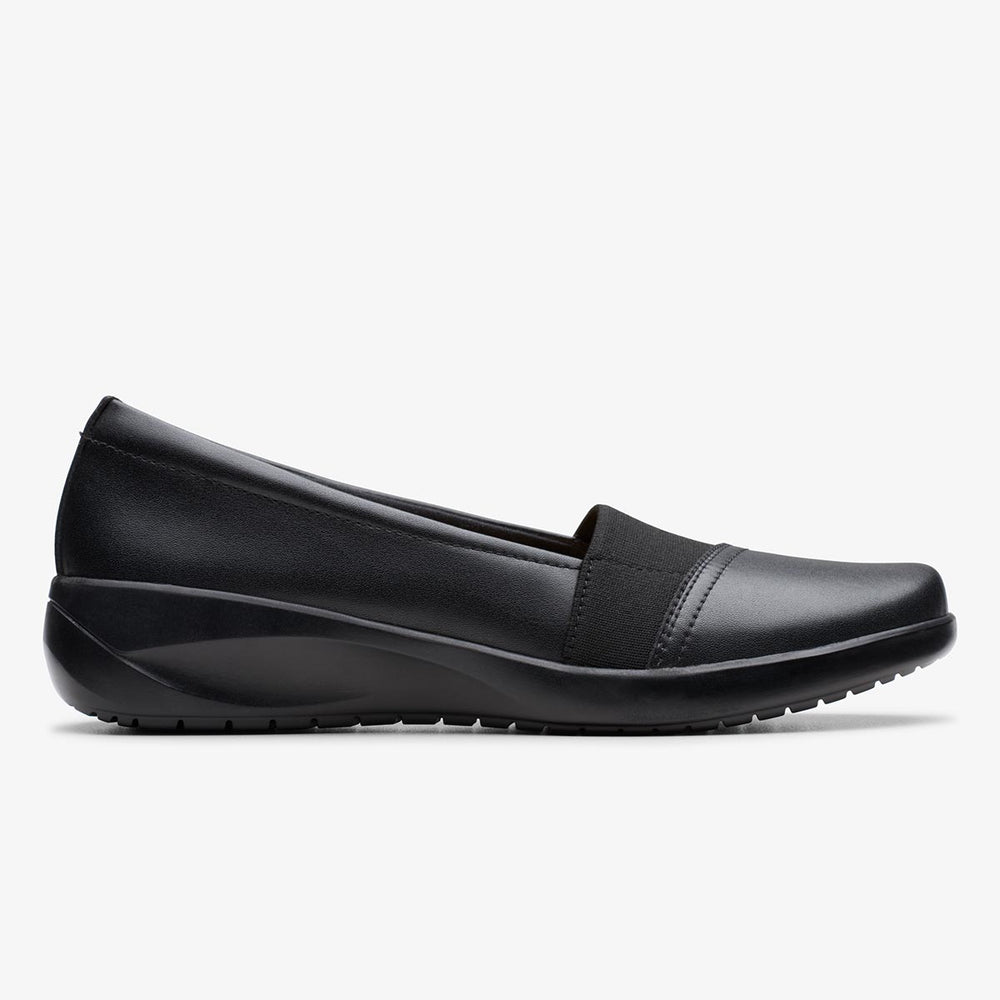 Clarks Kaetlyn Rhea Women's Loafer in Black